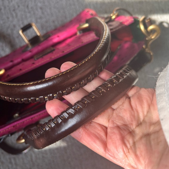 RARE magenta pink, purple, authentic Dooney, and Bourke bag - Picture 5 of 17